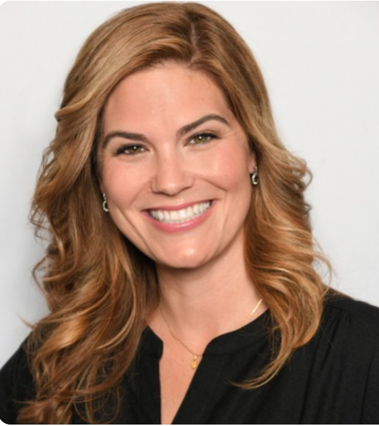 Lauren Teare, Houston real estate agent
